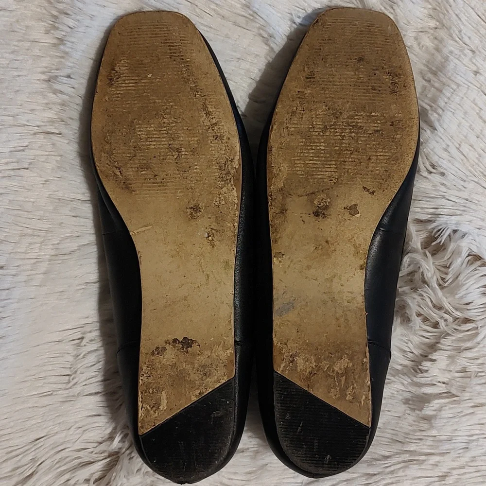 Bandolino slip loafers